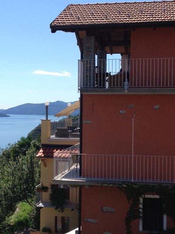 Residenza Erbaluna Oggebbio Bagian luar foto