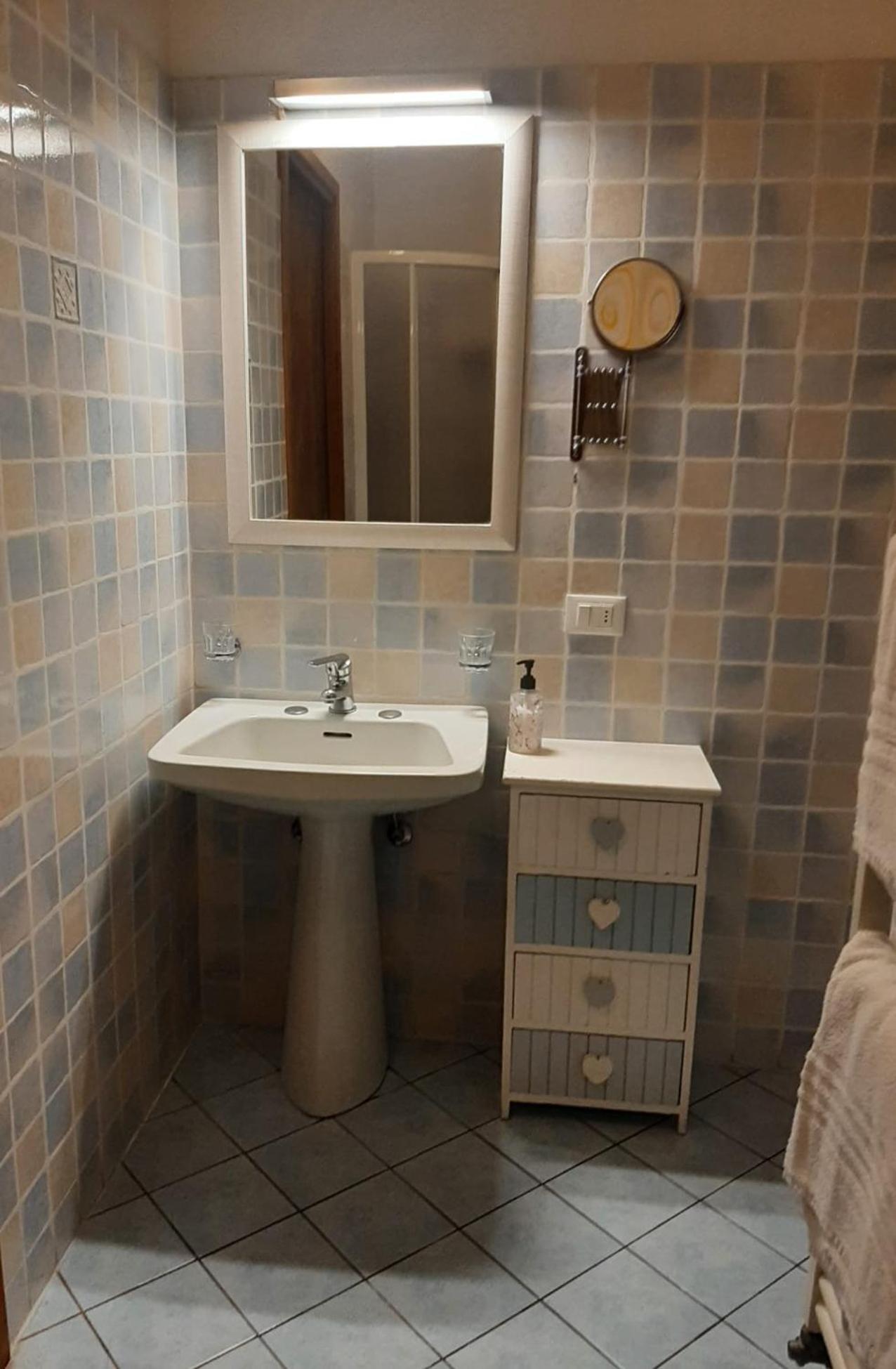 Residenza Erbaluna Oggebbio Bagian luar foto